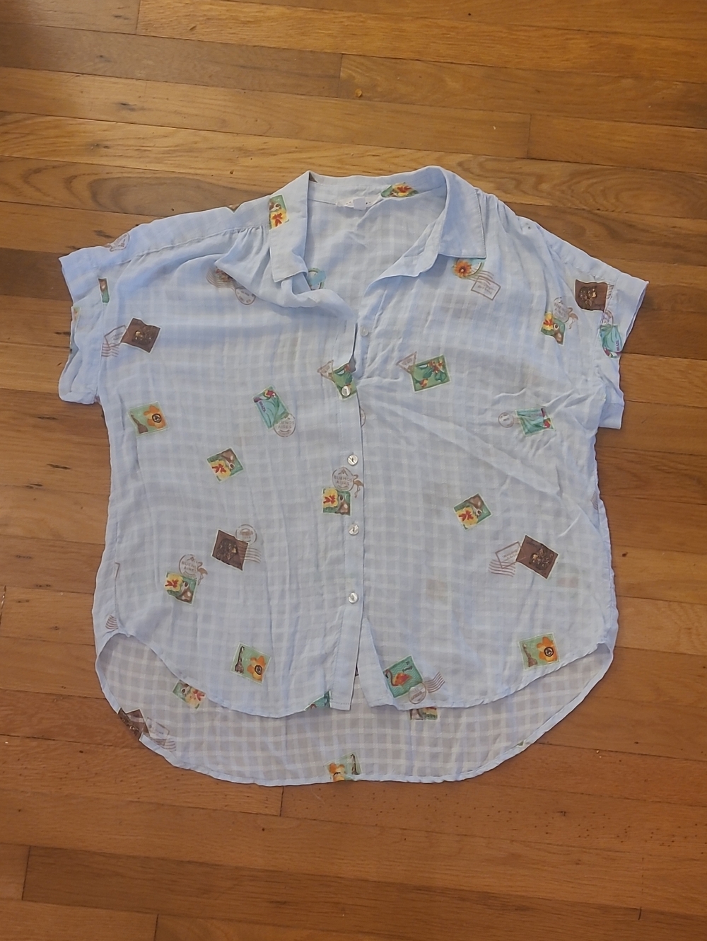 Light Blue Short-Sleeve Printed Button-Down Shirt